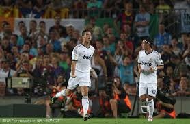 欧文连续突破得分，全队士气高涨